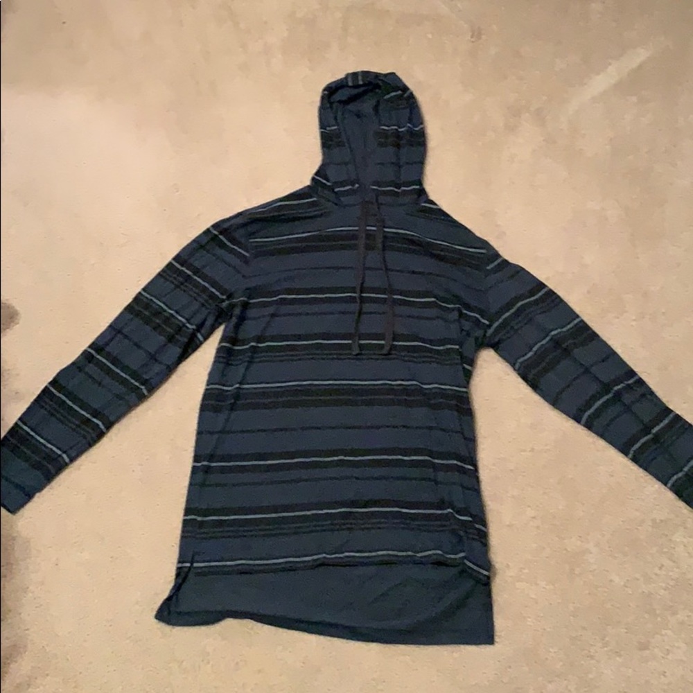 America Rag light weight sweatshirt